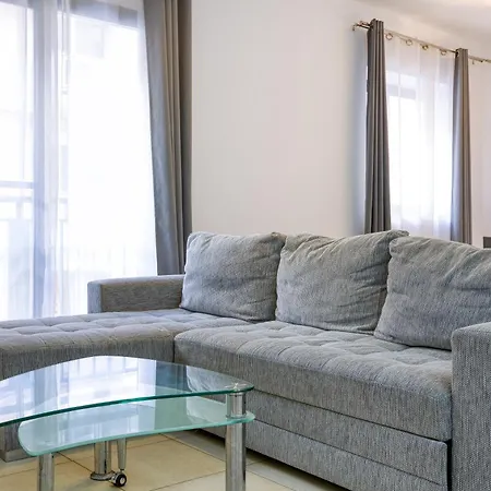 Cosy 2br Just Steps Away From The Promenade By 360 Estates Lejlighed *