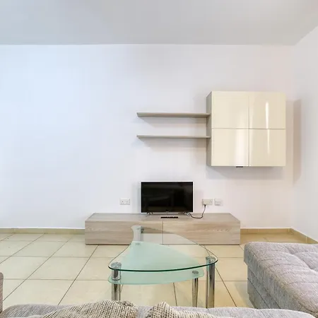 Cosy 2br Just Steps Away From The Promenade By 360 Estates 아파트 세인트폴스베이