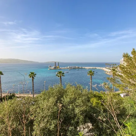 아파트 Cosy 2br Just Steps Away From The Promenade By 360 Estates *